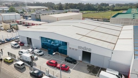 Reforma de nave industrial para taller de mecánica y electrónica