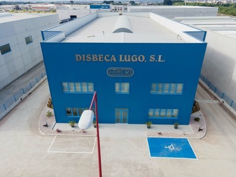 Centro logístico de empresa de distribución de snacks y bebidas